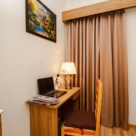 Anand Vardhan Resorts Manāli Δωμάτιο φωτογραφία